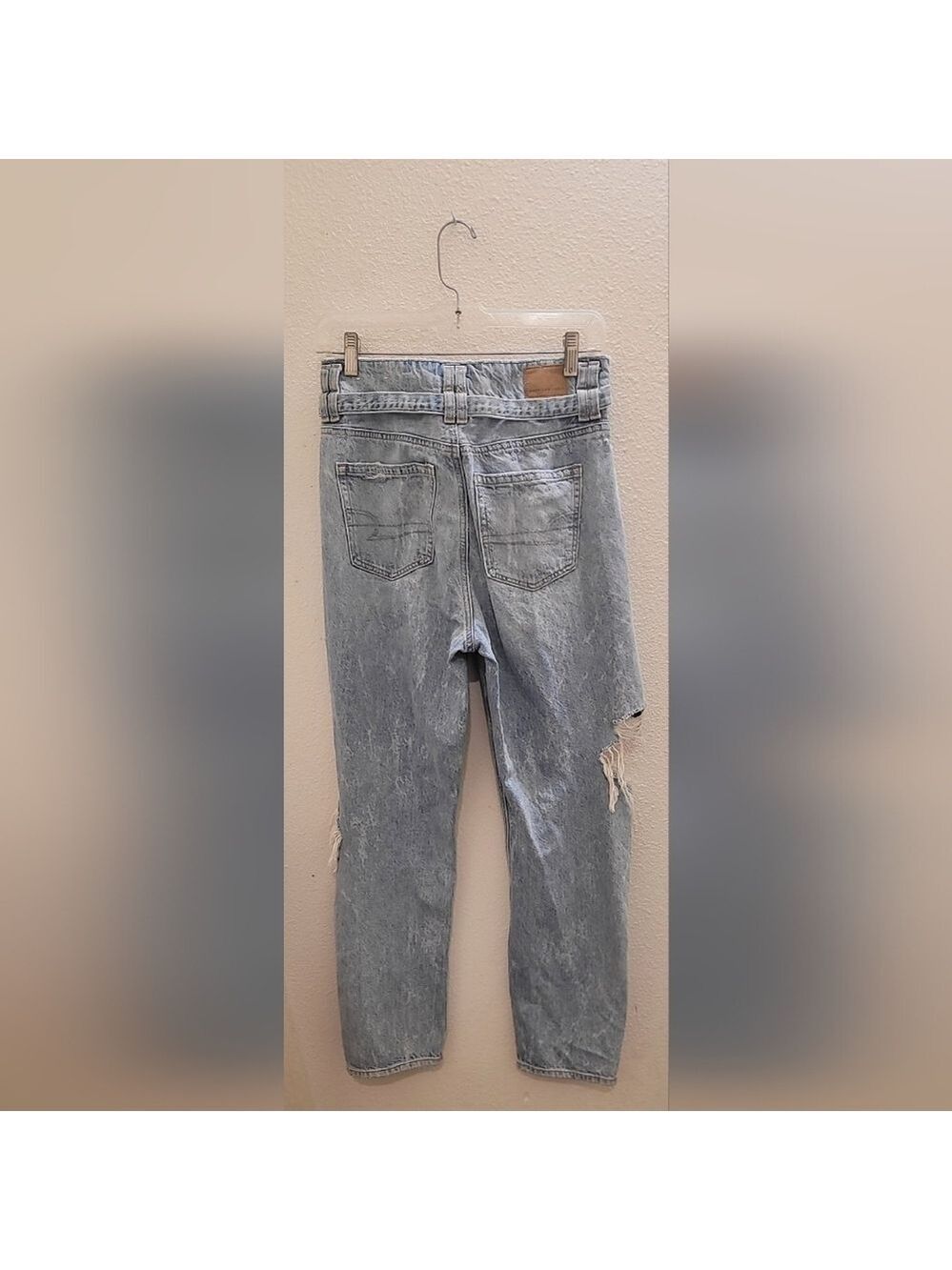 American Eagle Ripped Wide-Leg Jeans - Picture 4 of 9